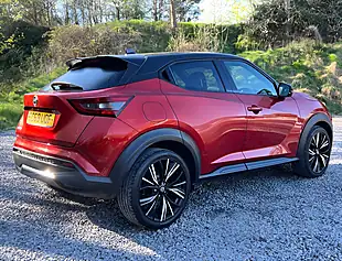 Used 2020 Nissan Juke Tekna+ Burgundy With Pearl Black Roof - Interior and Exterior details 3