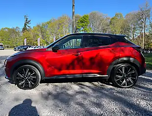 Used 2020 Nissan Juke Tekna+ Burgundy With Pearl Black Roof - Interior and Exterior details 6