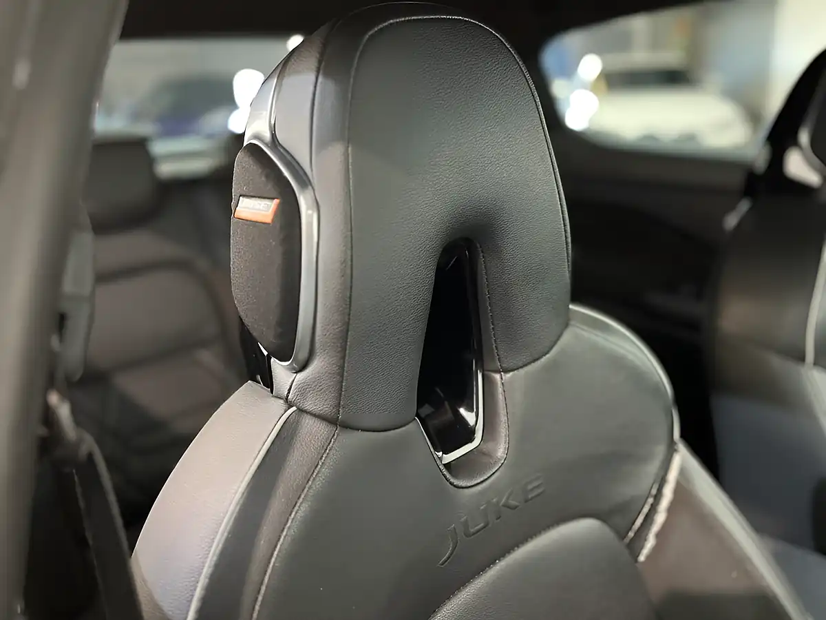 Used 2020 Nissan Juke Tekna+ Grey - Interior and Exterior details 15