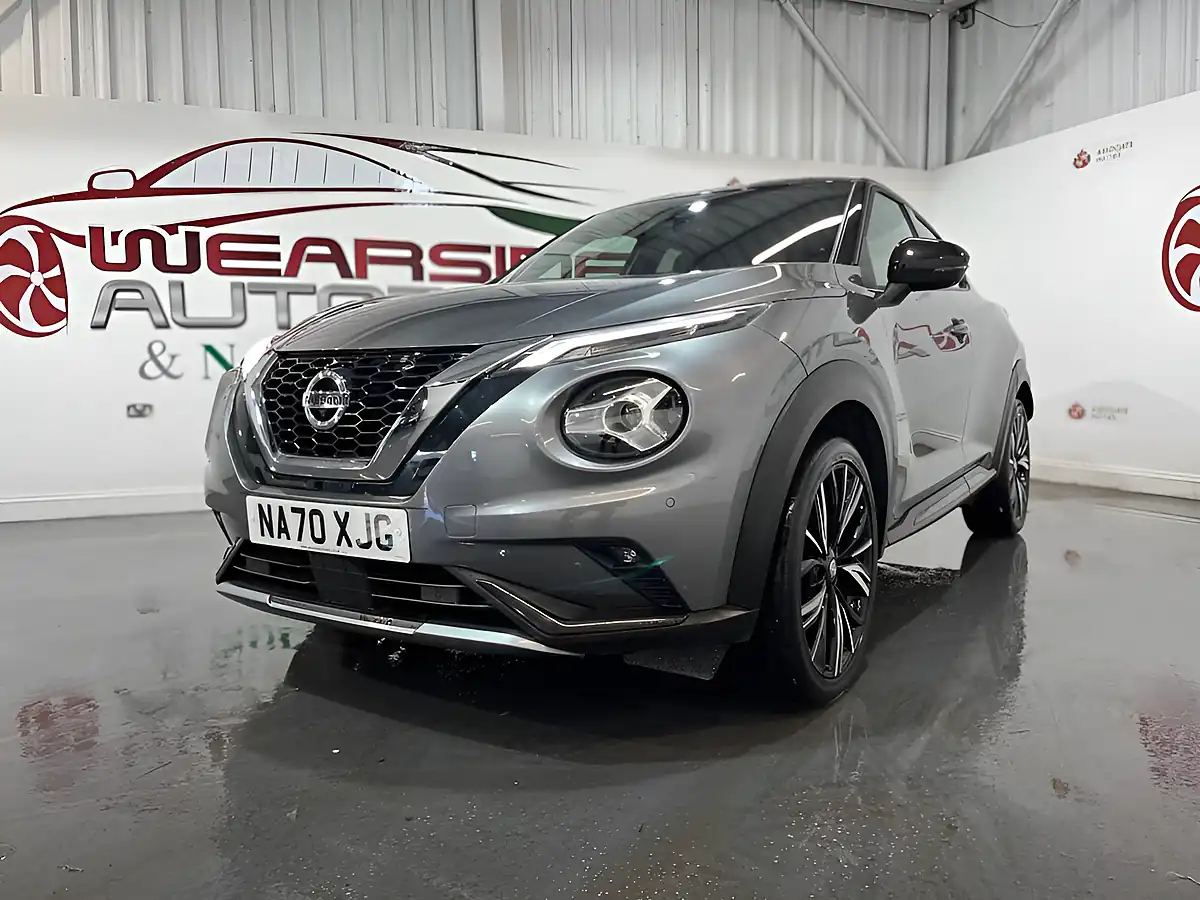 Used 2020 Nissan Juke Tekna+ Grey - Interior and Exterior details 4