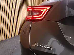 Used 2020 Nissan Juke Tekna Grey - Interior and Exterior details 12