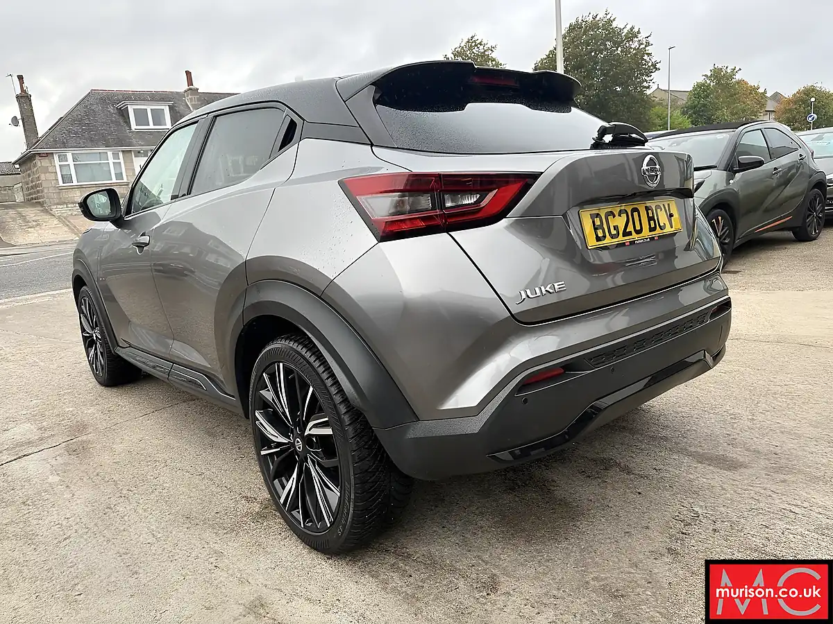 Used 2020 Nissan Juke Tekna+ Grey - Interior and Exterior details 10
