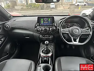 Used 2020 Nissan Juke Tekna+ Grey - Interior and Exterior details 12