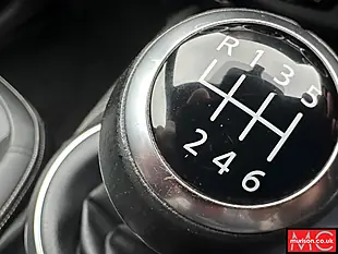 Used 2020 Nissan Juke Tekna+ Grey - Interior and Exterior details 17