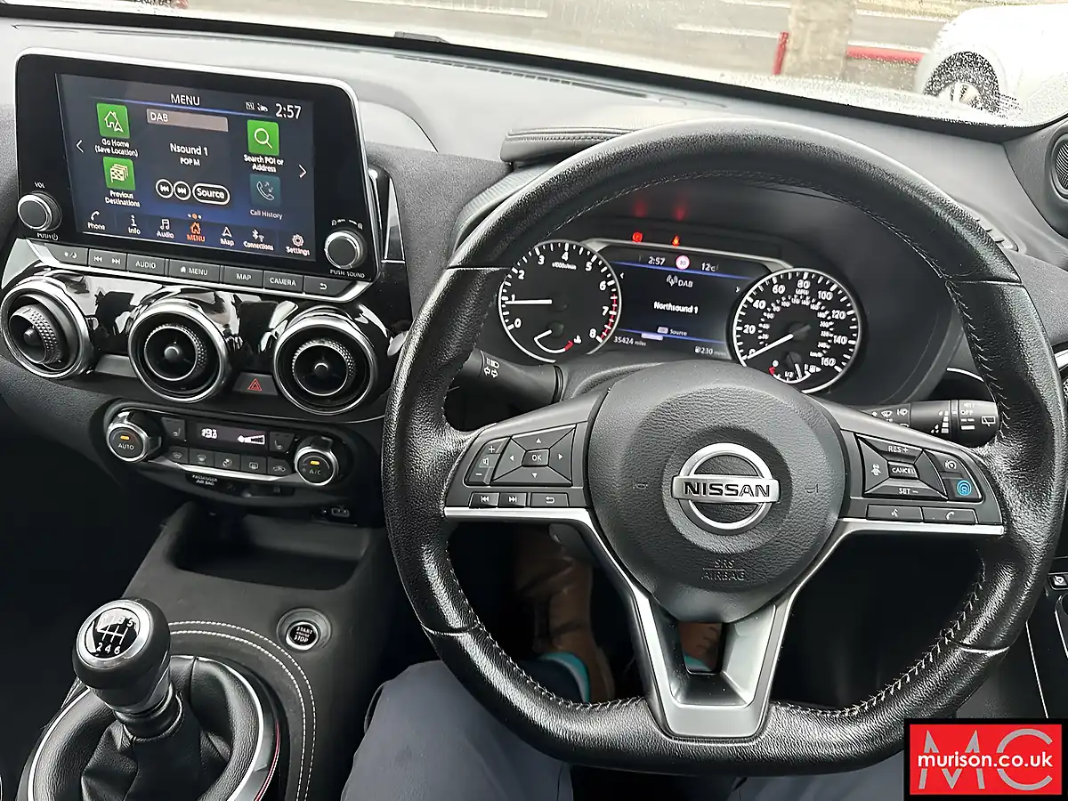 Used 2020 Nissan Juke Tekna+ Grey - Interior and Exterior details 20