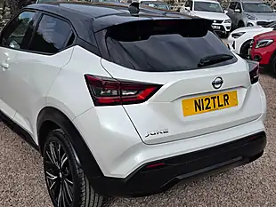 Used 2020 Nissan Juke Tekna+ Pearlescent White - Interior and Exterior details 16