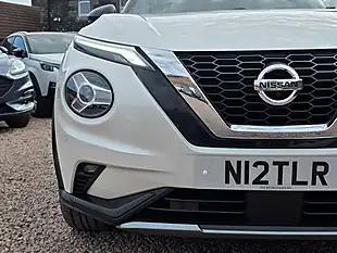 Used 2020 Nissan Juke Tekna+ Pearlescent White - Interior and Exterior details 4