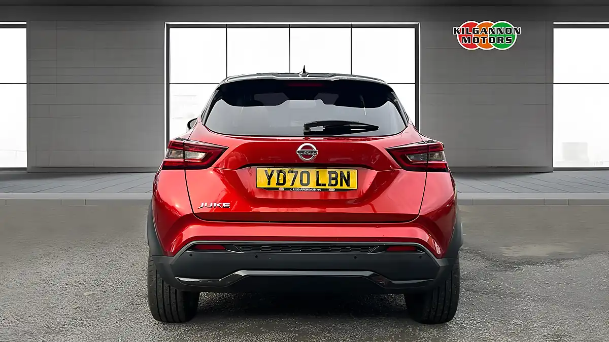 Used 2020 Nissan Juke Tekna+ Red - Interior and Exterior details 5
