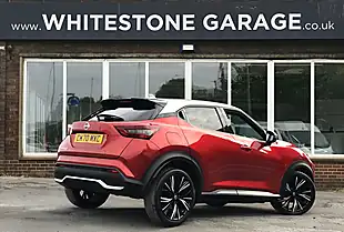 Used 2020 Nissan Juke Tekna+ Red - Interior and Exterior details 8