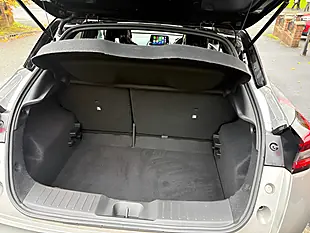Used 2020 Nissan Juke Tekna Silver - Interior and Exterior details 12