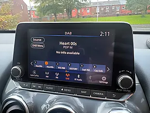 Used 2020 Nissan Juke Tekna Silver - Interior and Exterior details 14