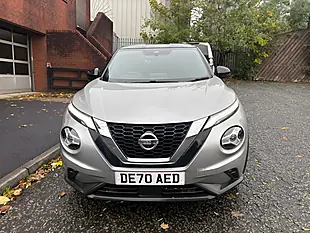Used 2020 Nissan Juke Tekna Silver - Interior and Exterior details 8