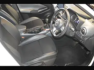 Used 2020 Nissan Juke Tekna Storm White - Interior and Exterior details 12