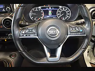 Used 2020 Nissan Juke Tekna Storm White - Interior and Exterior details 17