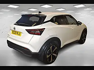 Used 2020 Nissan Juke Tekna Storm White - Interior and Exterior details 6