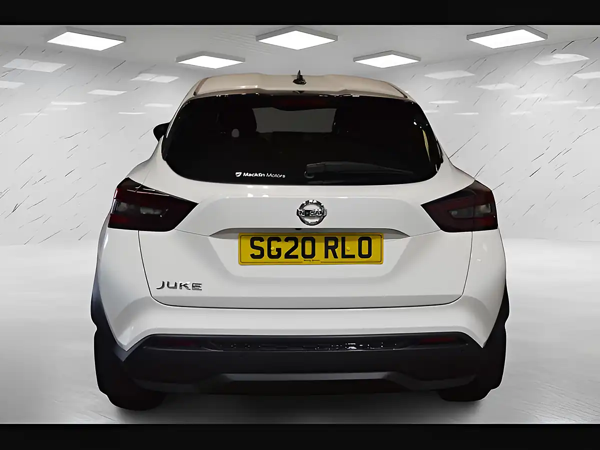Used 2020 Nissan Juke Tekna Storm White - Interior and Exterior details 7