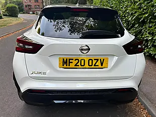 Used 2020 Nissan Juke Tekna+ White - Interior and Exterior details 11