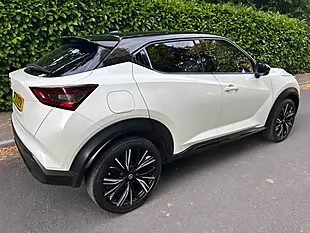 Used 2020 Nissan Juke Tekna+ White - Interior and Exterior details 12