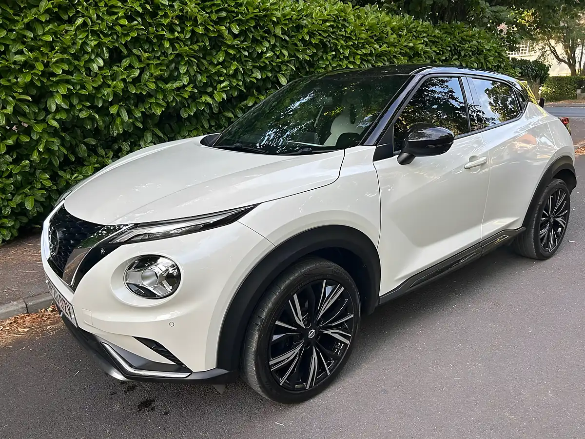 Used 2020 Nissan Juke Tekna+ White - Interior and Exterior details 3