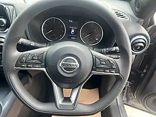 Used 2020 Nissan Juke Visia Grey - Interior and Exterior details 15