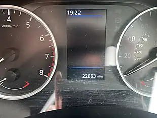 Used 2020 Nissan Juke Visia Grey - Interior and Exterior details 16