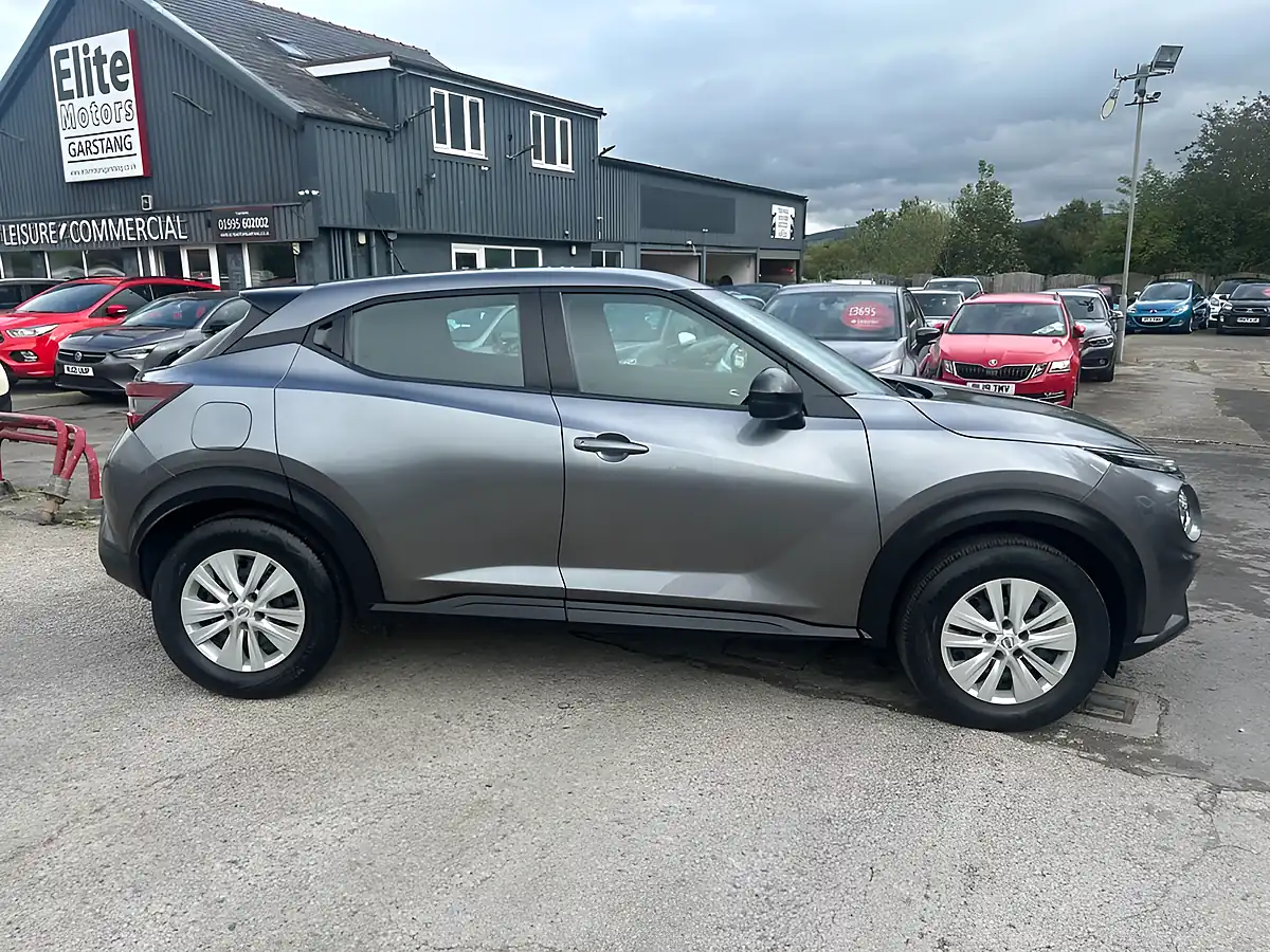 Used 2020 Nissan Juke Visia Grey - Interior and Exterior details 2