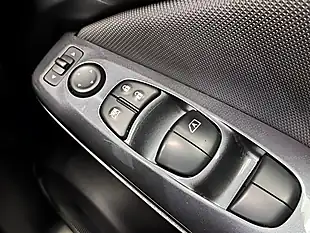 Used 2020 Nissan Juke Visia Ink Blue - Interior and Exterior details 18