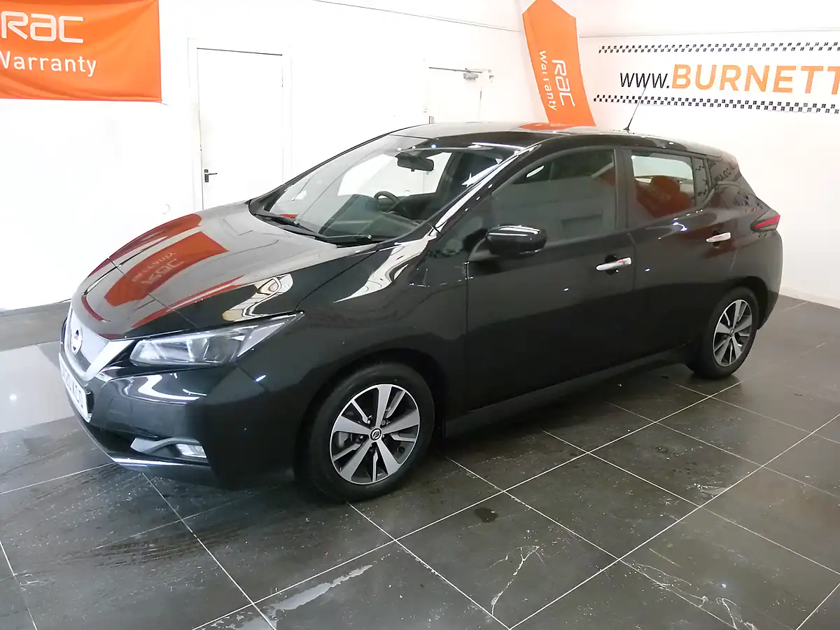 Used 2020 Nissan Leaf Acenta Black - Interior and Exterior details 11
