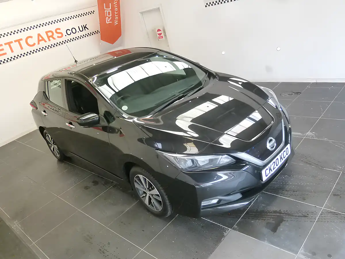 Used 2020 Nissan Leaf Acenta Black - Interior and Exterior details 18