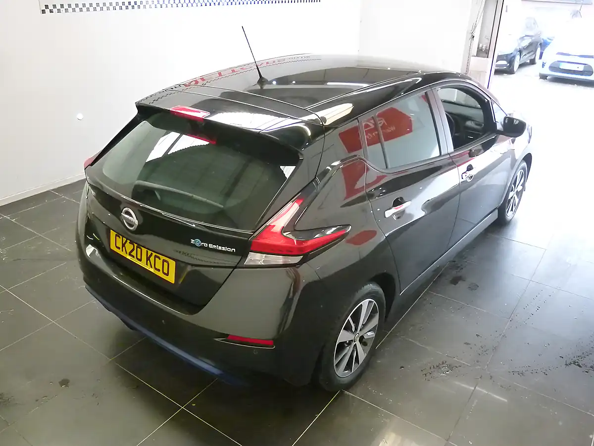 Used 2020 Nissan Leaf Acenta Black - Interior and Exterior details 20
