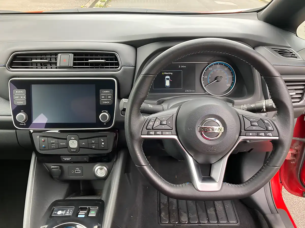 Used 2020 Nissan Leaf Acenta Red - Interior and Exterior details 18