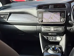 Used 2020 Nissan Leaf N-Connecta Black - Interior and Exterior details 14
