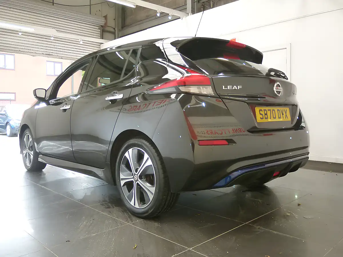 Used 2020 Nissan Leaf N-Connecta Black - Interior and Exterior details 10