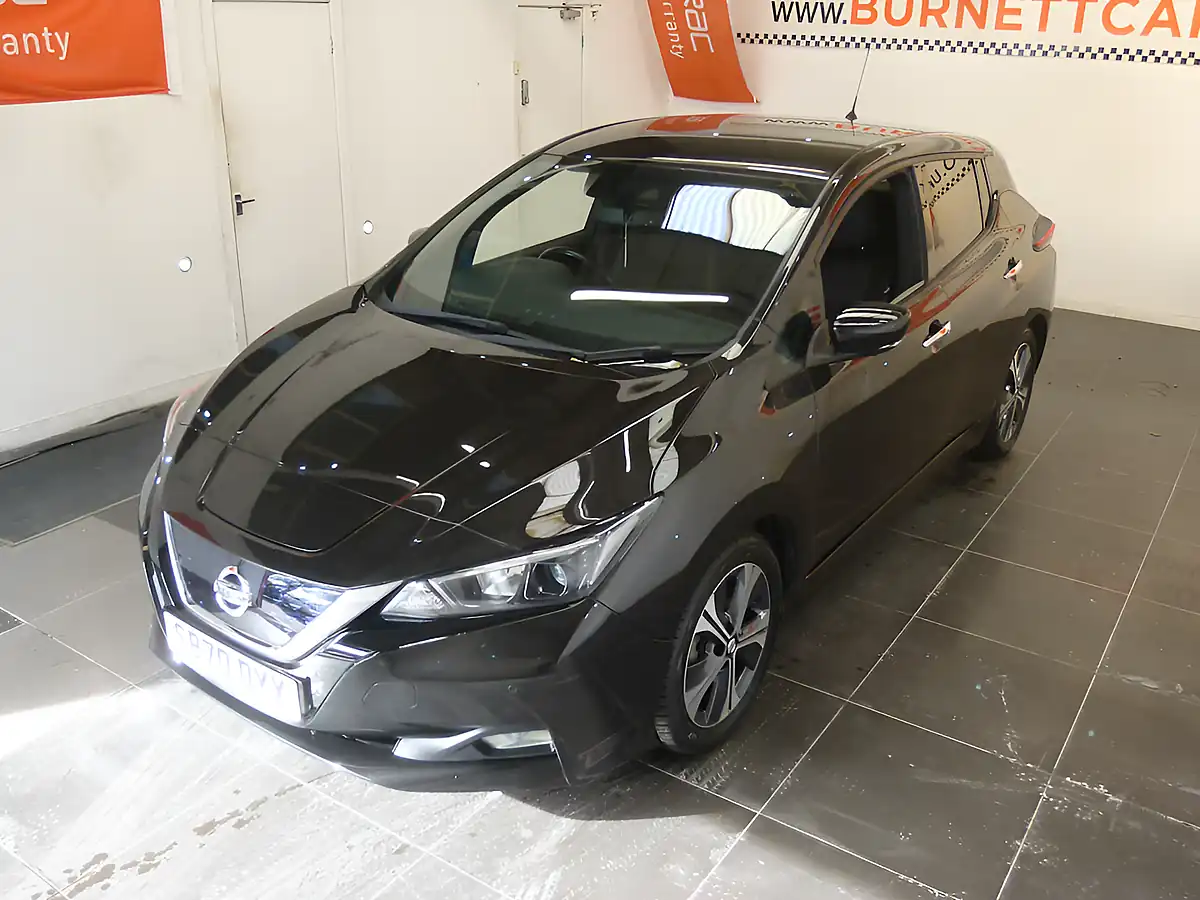 Used 2020 Nissan Leaf N-Connecta Black - Interior and Exterior details 19
