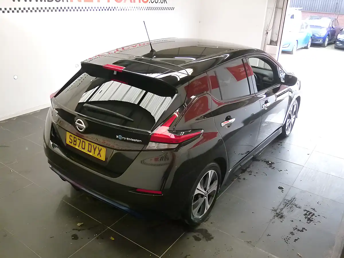 Used 2020 Nissan Leaf N-Connecta Black - Interior and Exterior details 20