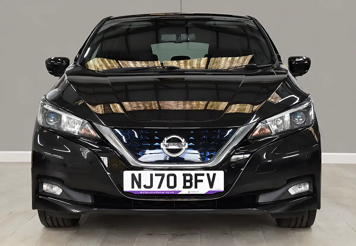 Used 2020 Nissan Leaf N-Connecta Black - Interior and Exterior details 2