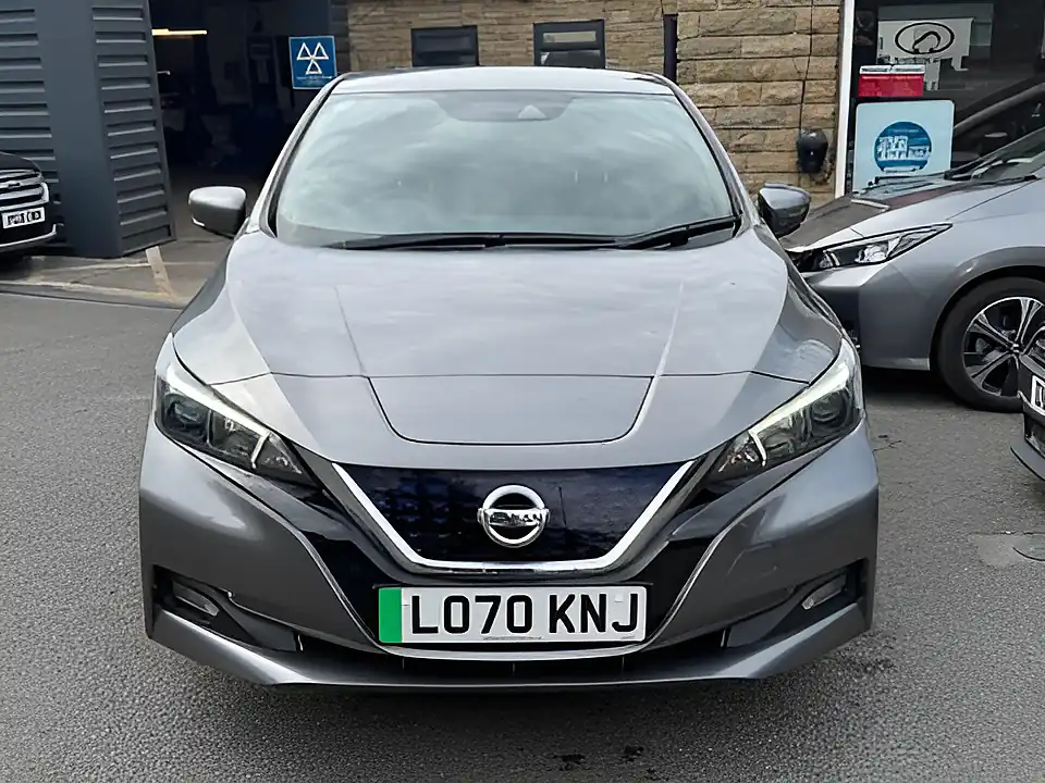 Used 2020 Nissan Leaf N-Connecta Grey - Interior and Exterior details 2