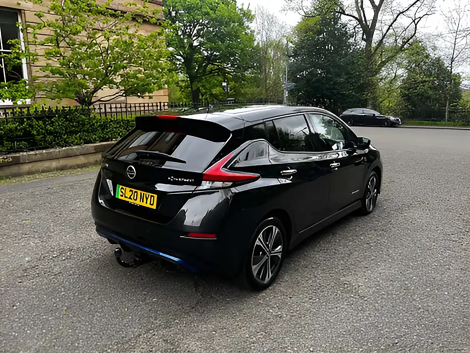 Used 2020 Nissan Leaf Tekna Black - Interior and Exterior details 7