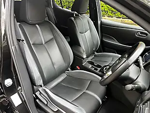 Used 2020 Nissan Leaf Tekna Black - Interior and Exterior details 8