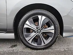 Used 2020 Nissan Leaf Tekna Grey - Interior and Exterior details 17