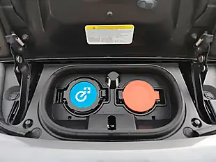 Used 2020 Nissan Leaf Tekna Grey - Interior and Exterior details 18