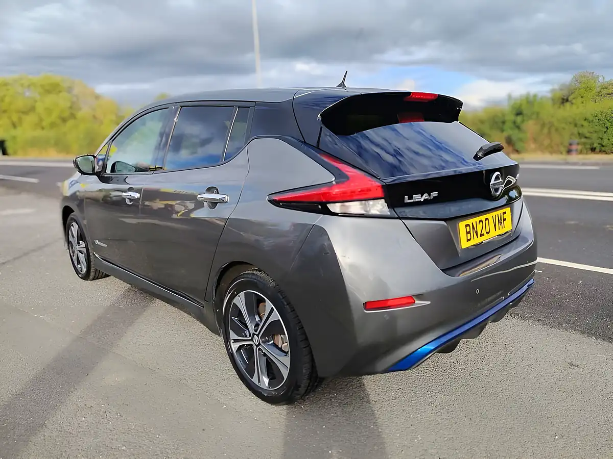 Used 2020 Nissan Leaf Tekna Grey - Interior and Exterior details 4
