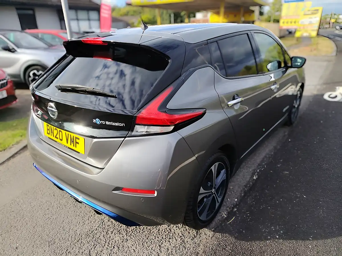 Used 2020 Nissan Leaf Tekna Grey - Interior and Exterior details 6