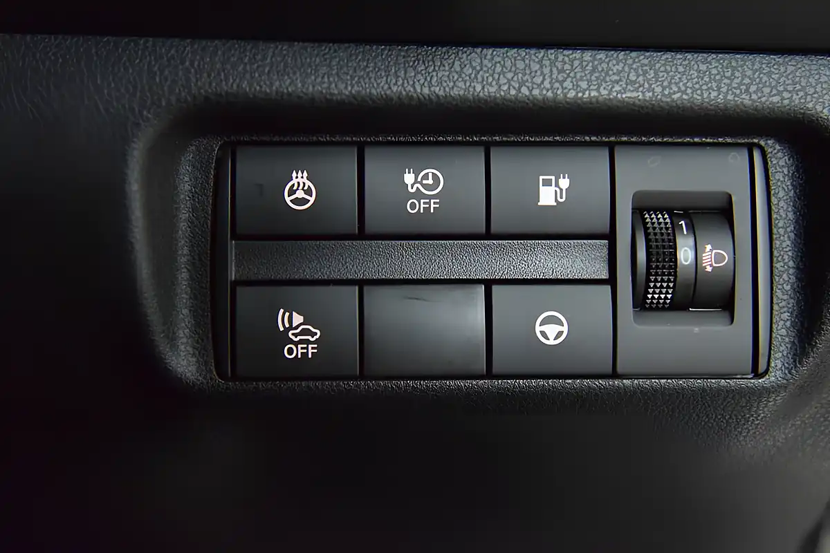 Used 2020 Nissan Leaf Tekna Grey - Interior and Exterior details 11
