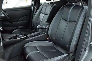 Used 2020 Nissan Leaf Tekna Grey - Interior and Exterior details 17