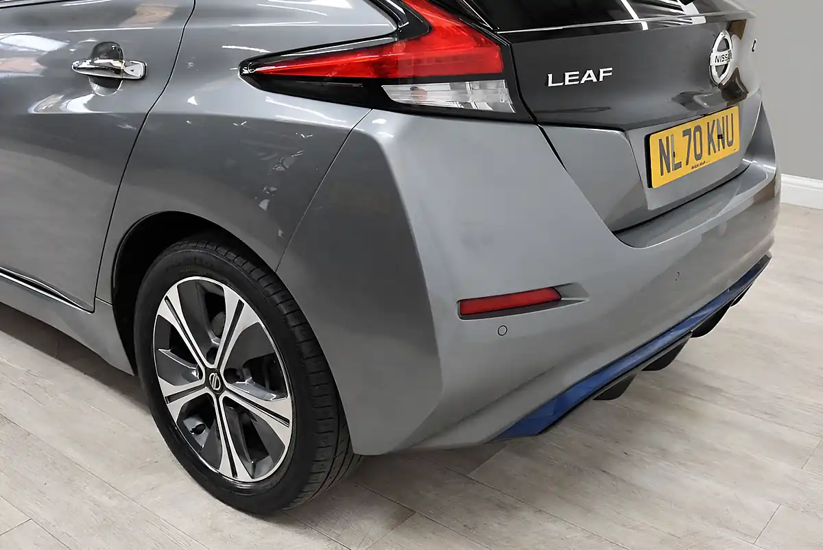 Used 2020 Nissan Leaf Tekna Grey - Interior and Exterior details 6