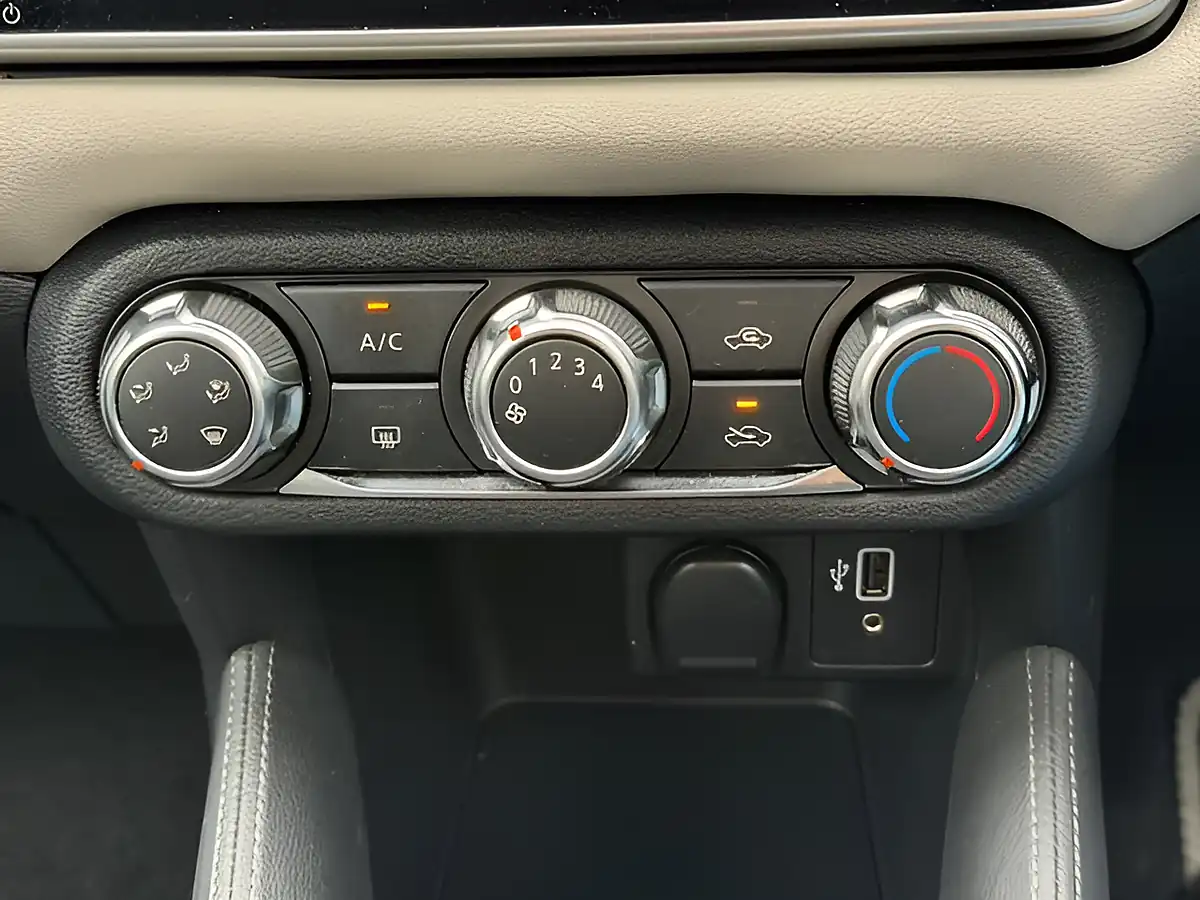 Used 2020 Nissan Micra N-Tec Grey - Interior and Exterior details 13