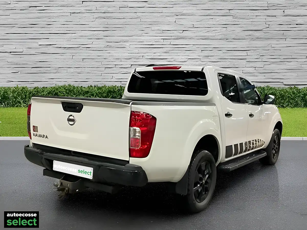 Used 2020 Nissan Navara N-Guard White - Interior and Exterior details 5