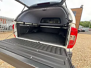 Used 2020 Nissan Navara N-Guard White - Interior and Exterior details 5