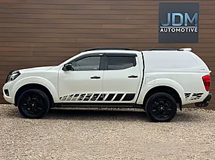 Used 2020 Nissan Navara N-Guard White - Interior and Exterior details 8